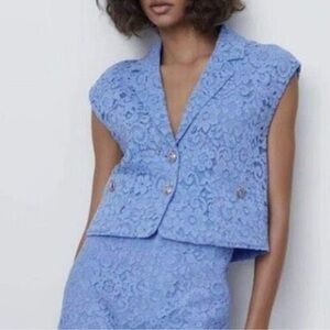 Zara light blue lace vest crop top